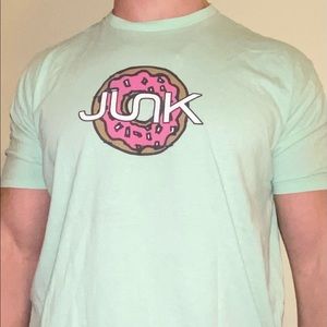 JUNK BRAND Tshirt